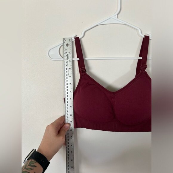 Knix Good to Go Seamless Bra Cranberry Medium - Picture 7 of 11